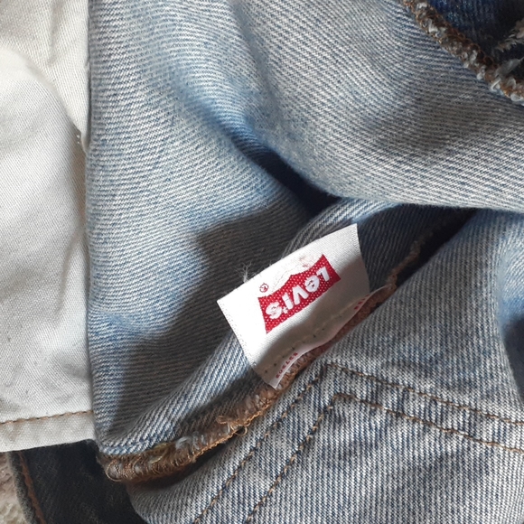 Vintage 90s Levi's 501 Distressed High Waisted Jeans 26X26 - Picture 10 of 17